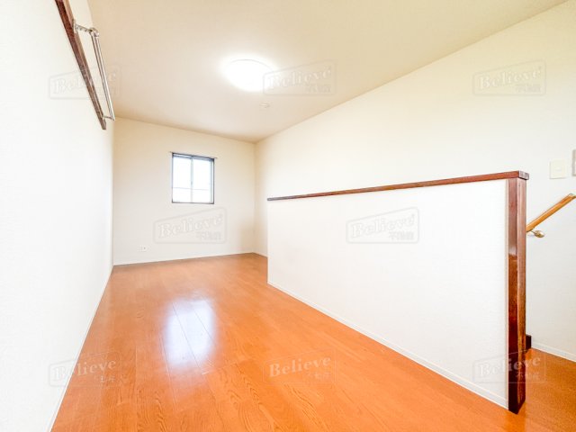 その他部屋・スペース　風通しも良い寝室です☆