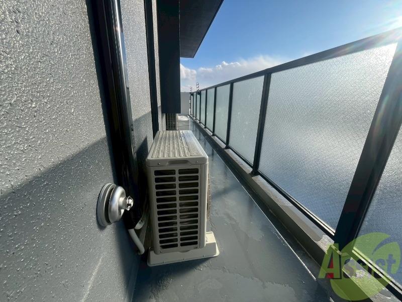 バルコニー　バルコニーです。洗濯物を干したり一息ついたりできますね！