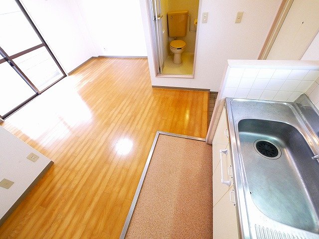 その他　キッチン周りです