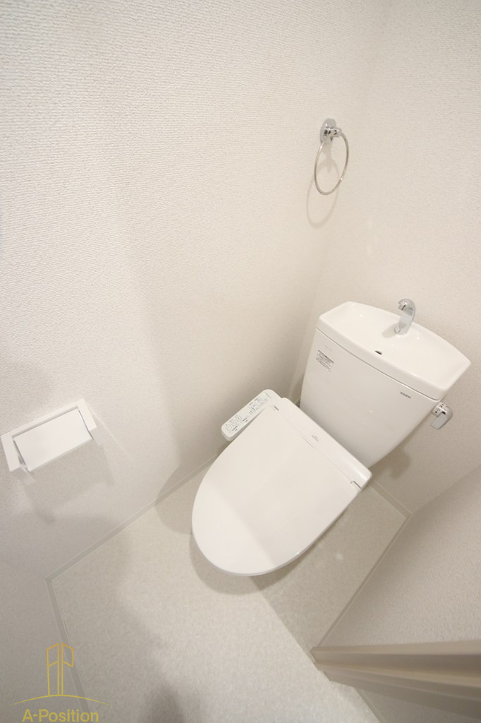 トイレ　アルカンシェルコート緑橋