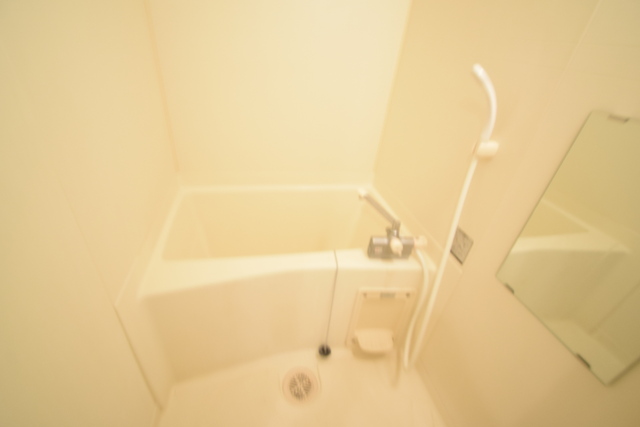 バス・シャワールーム　同物件の別部屋のお写真です。ご参考までに御覧ください。