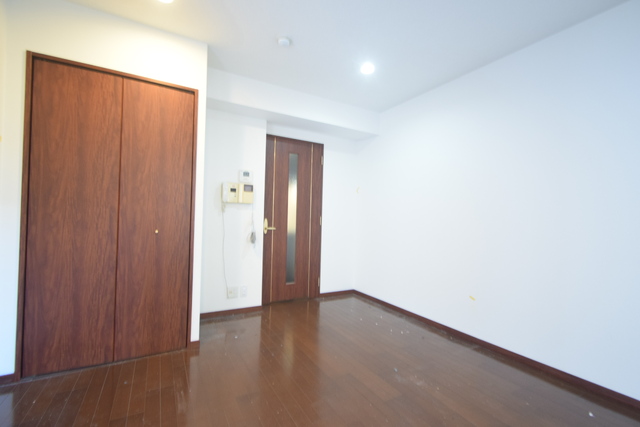 居室・リビング　同物件の別部屋のお写真です。ご参考までに御覧ください。