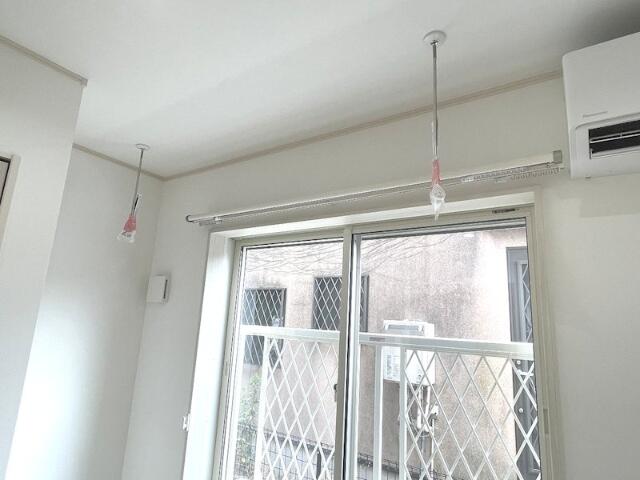 その他部屋・スペース　雨の日も安心、室内物干し付き！