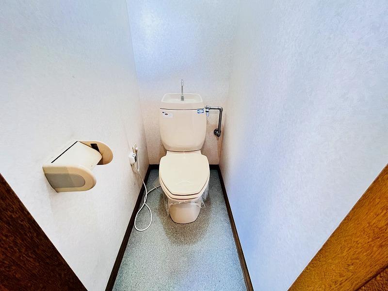 トイレ　トイレ