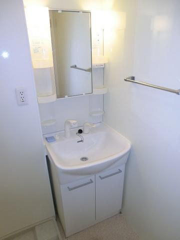 洗面設備　シャンプードレッサー