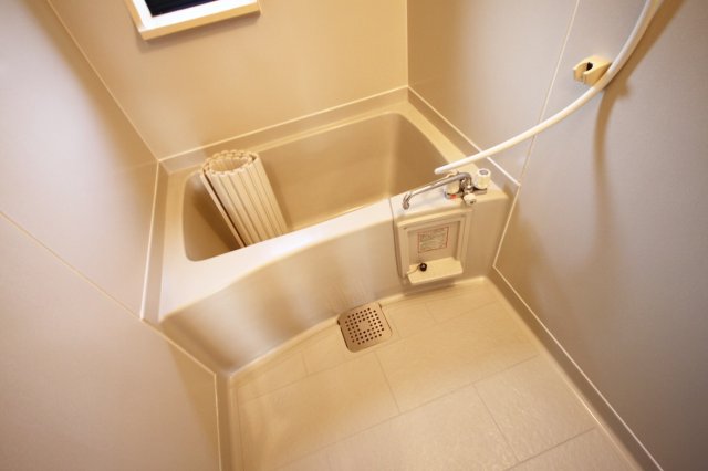 バス・シャワールーム　日々の暮らしに欠かせないお風呂です