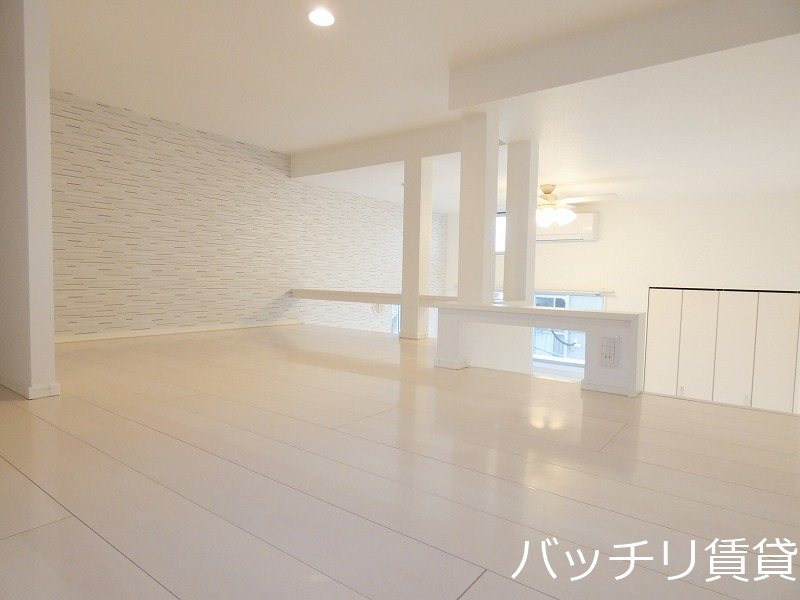 その他部屋・スペース　画像は別号室タイプの為、現状を優先致します。