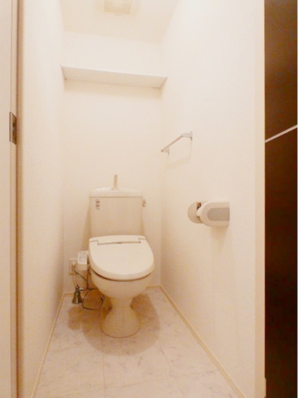 トイレ　図面と現状に相違がある場合には現状を優先