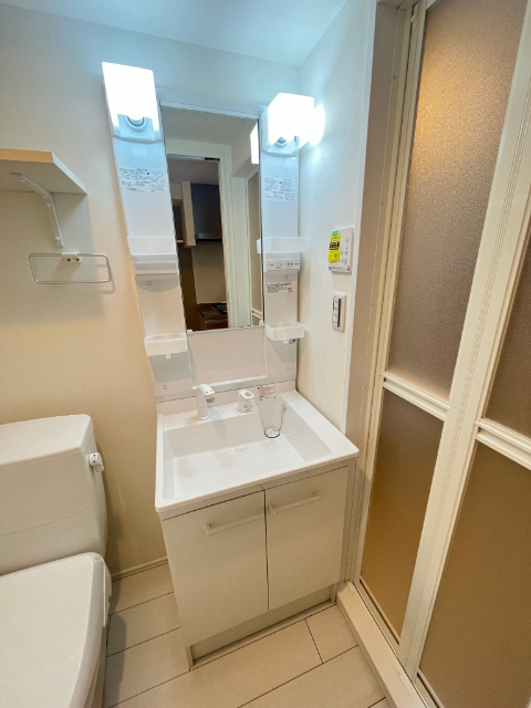 洗面設備　同一タイプ