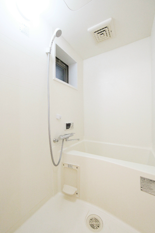 バス・シャワールーム　バスルーム