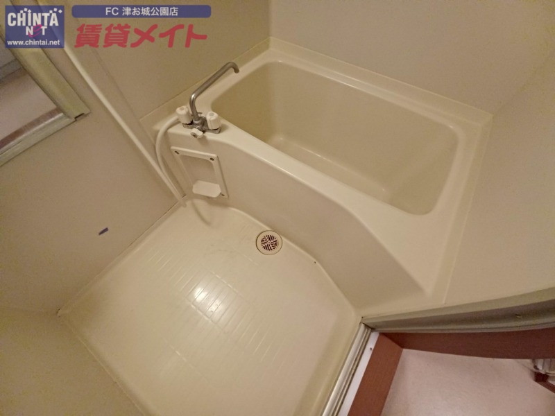 バス・シャワールーム　別部屋参考写真です