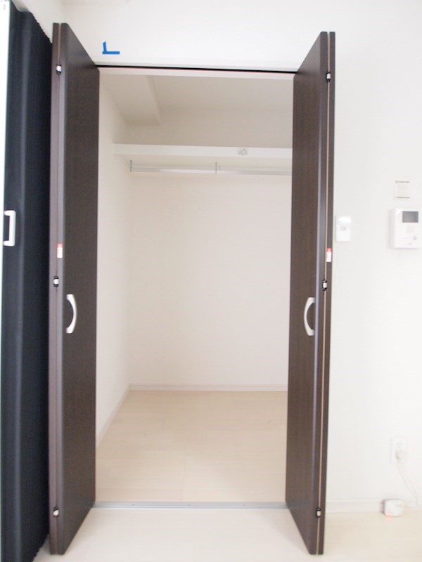 収納　ウォークインクローゼットです。