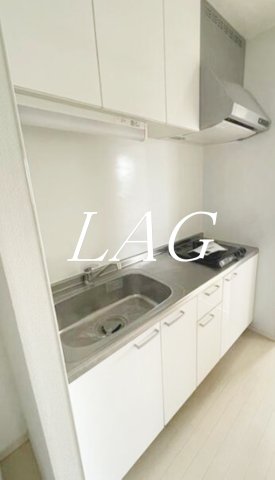 キッチン　キッチンです。