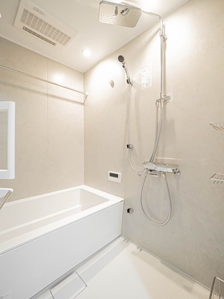 バス・シャワールーム　浴室