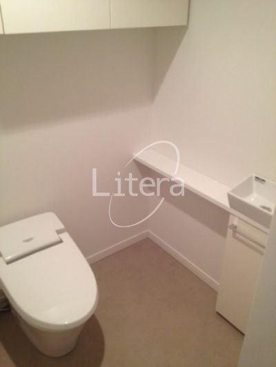 トイレ　参考写真