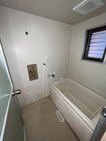 バス・シャワールーム　※別号室参考写真です