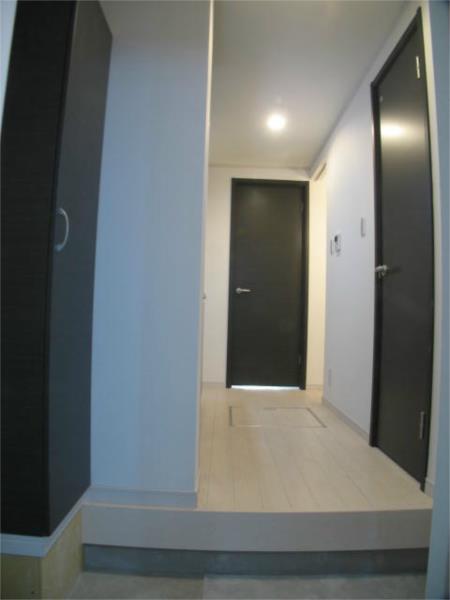 玄関　落ち着いた玄関です