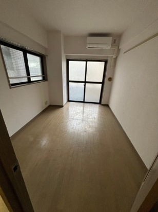 居室・リビング　★広々居室スペース★