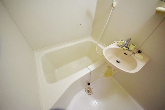 バス・シャワールーム　★お問い合わせはタウンハウジングまで★