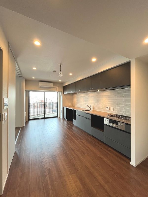 居室・リビング　☆広々としたリビング☆