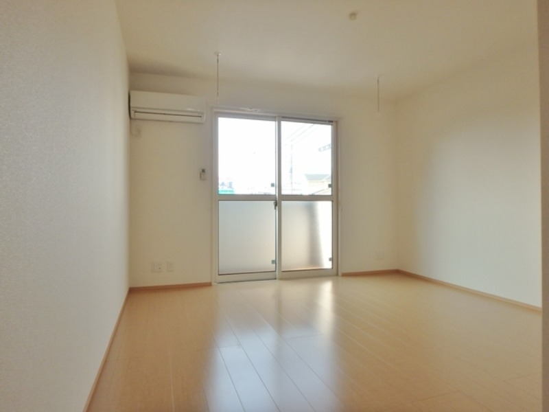 居室・リビング　図面と現状に相違がある場合には現状を優先