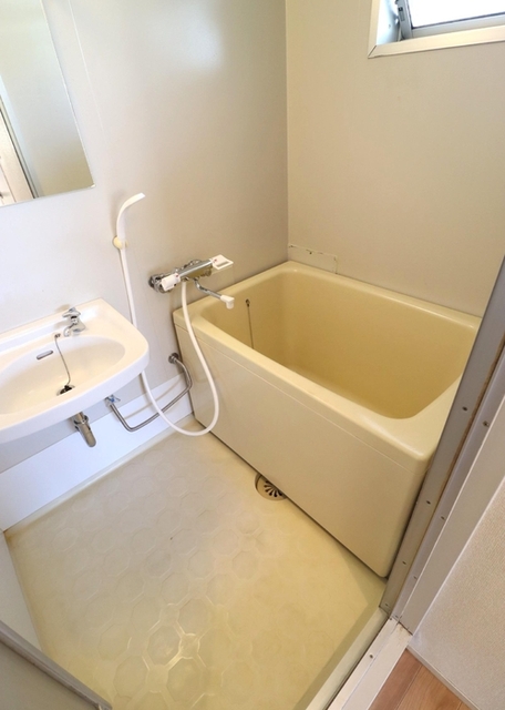 バス・シャワールーム　浴室