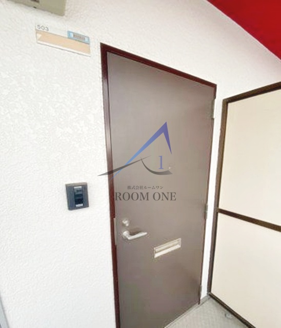 玄関　玄関です。