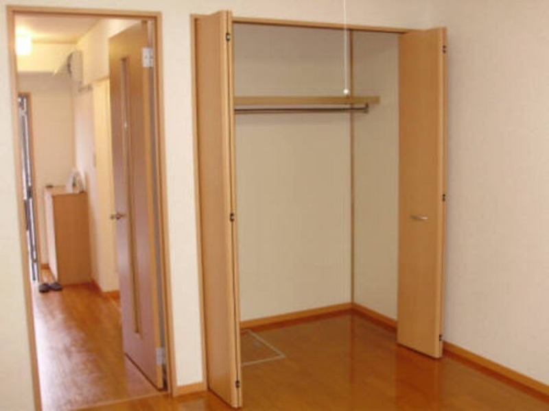 収納　図面と現状に相違がある場合には現状を優先