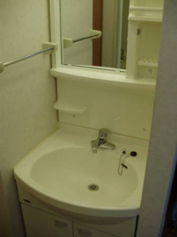 洗面設備　図面と現状に相違がある場合には現状を優先