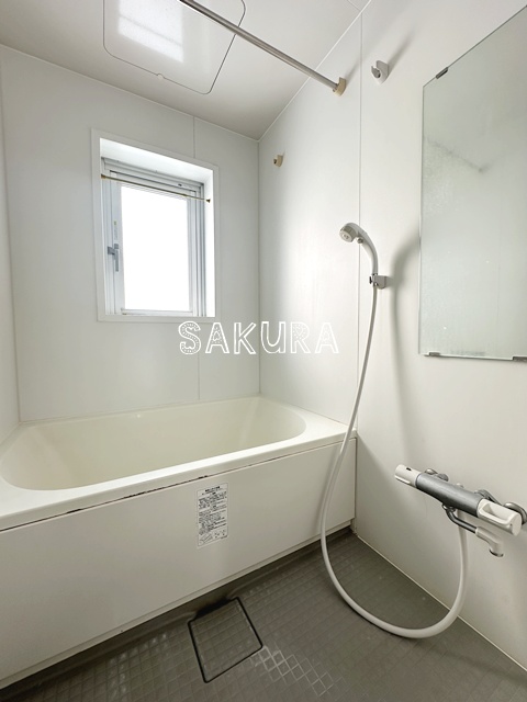 バス・シャワールーム　清潔感のある快適バスルーム♪