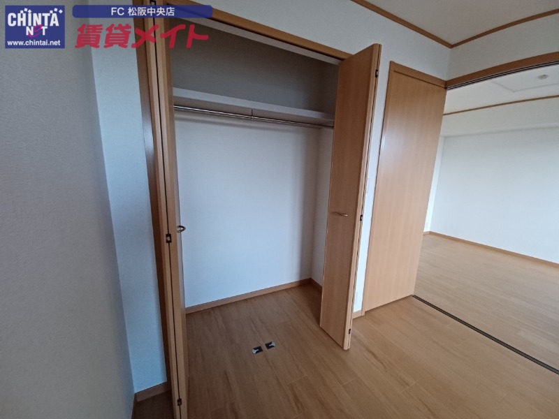 収納　反転タイプ参考写真