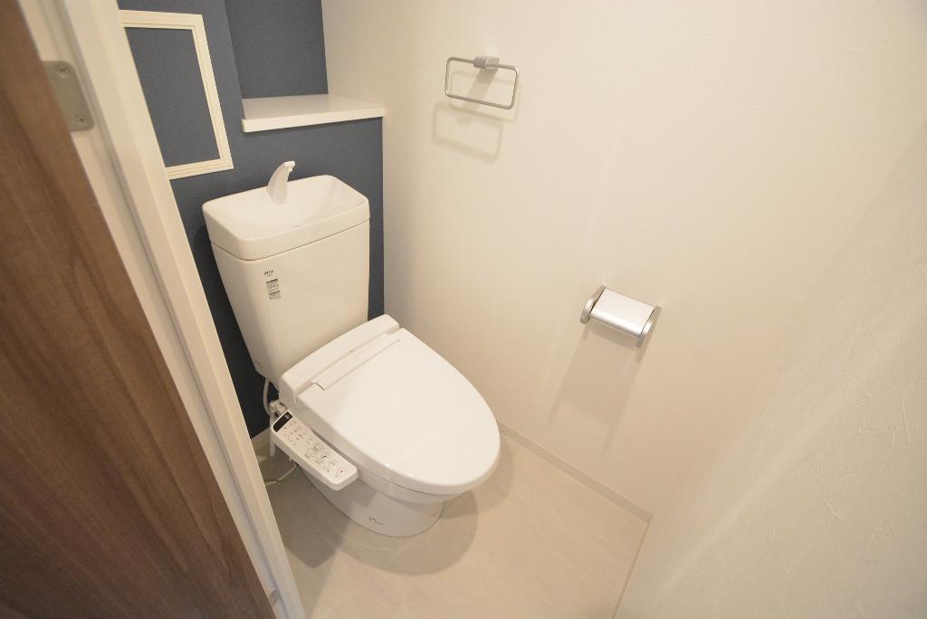 トイレ　シャワー付トイレ