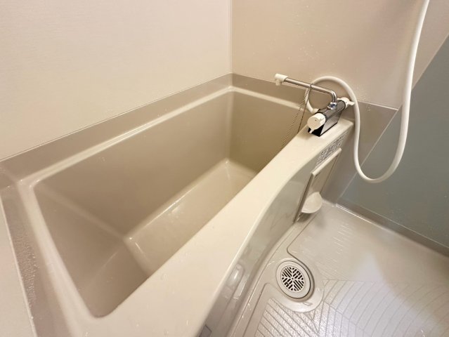 バス・シャワールーム　詳細は、RISUMO江坂本店までお問合せください♪