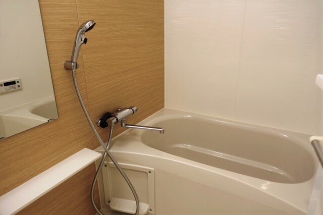 バス・シャワールーム　※写真は同タイプ住戸です。