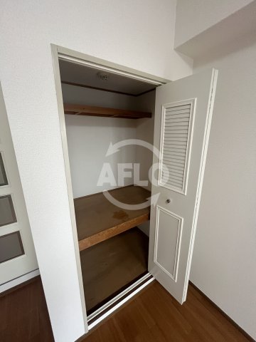 収納　ノルデンハイム淡路　クローゼット