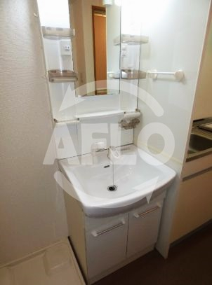 洗面設備　フォレスト新町　独立洗面化粧台