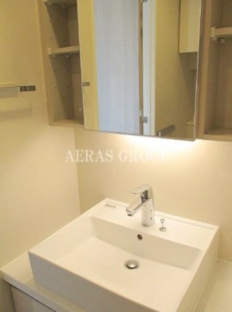 洗面設備　同仕様