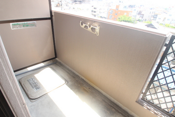 バルコニー　※別号室の写真です