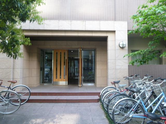 エントランス　エントランス