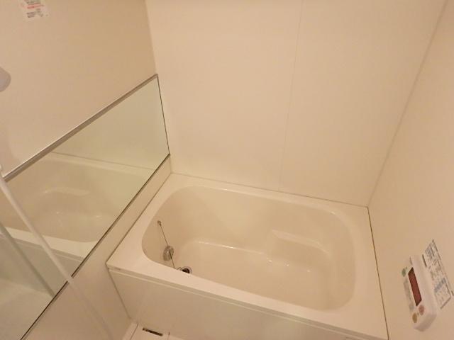 バス・シャワールーム　追い焚き