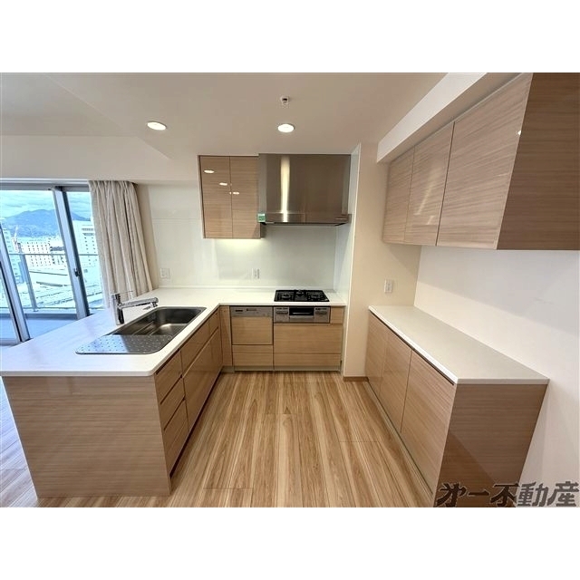 キッチン　システムキッチン