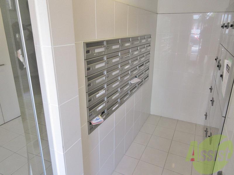 郵便局　箕面郵便局（郵便局）まで2633m