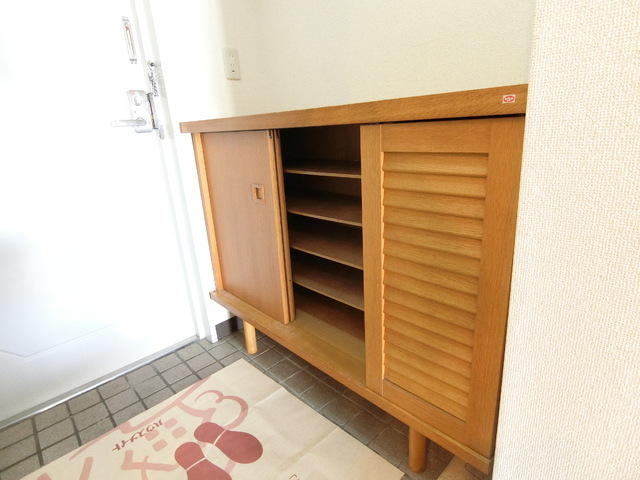玄関　★シューズＢＯＸ付き玄関★