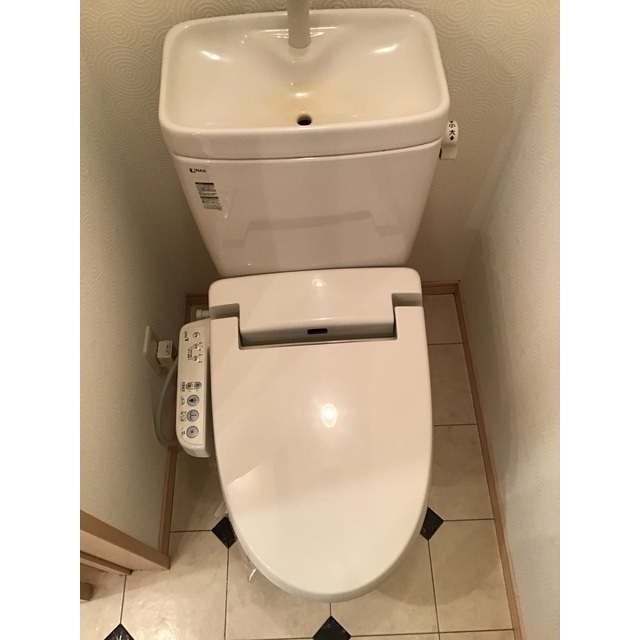 トイレ　シンプルで使いやすいトイレです