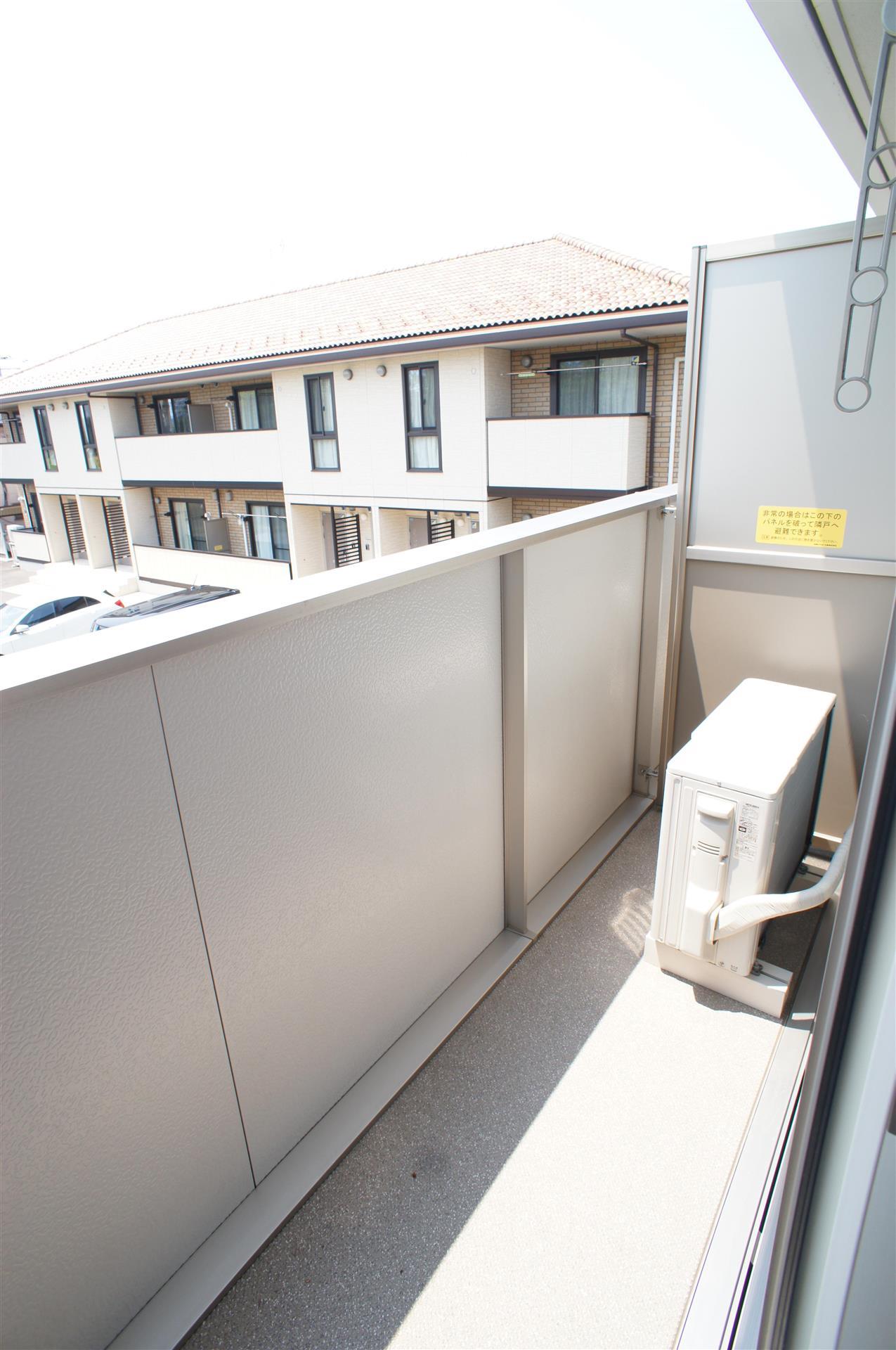 バルコニー　バルコニー