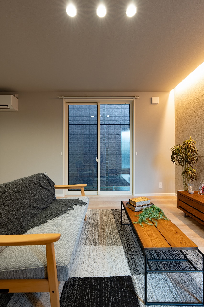 居室・リビング　モデルルームの為家具は付きません