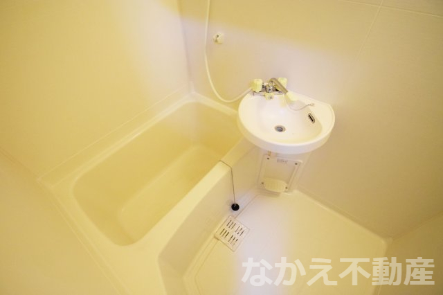 バス・シャワールーム　お風呂で日々の疲れを落としましょう