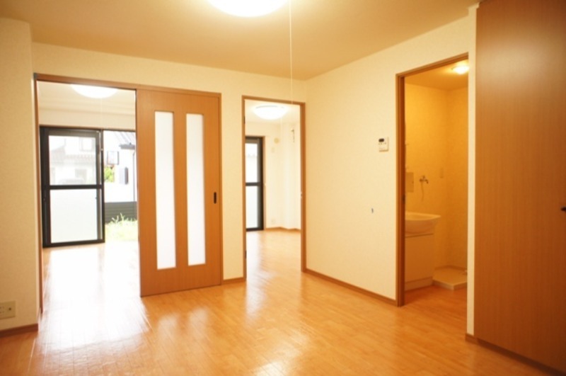 居室・リビング　図面と現状に相違がある場合には現状を優先