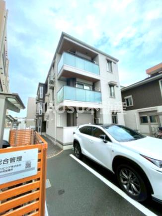 建物外観　外観は落ち着いています