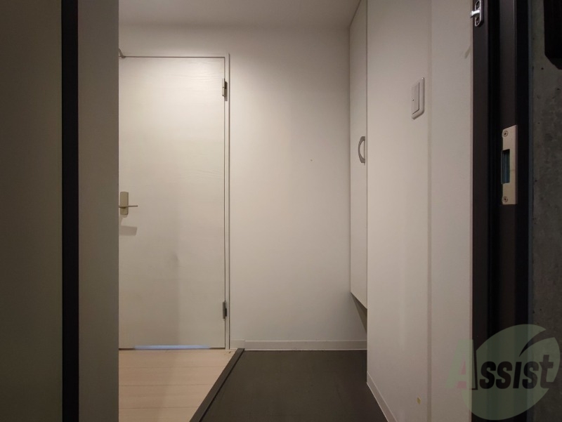 玄関　玄関の様子です。明るい印象ですね。気分もあがりそう。